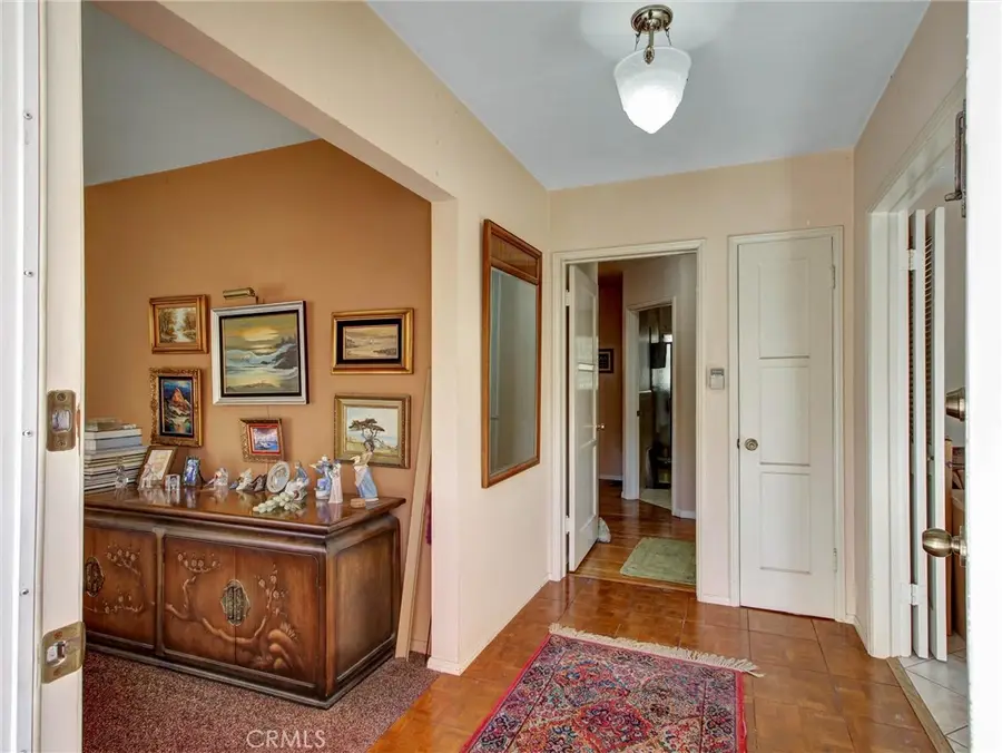 4637 Presidio Drive, View Park Windsor Hills, CA 90008 - #2