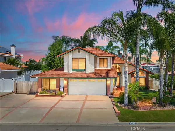 30542 Meadowlark, Canyon Lake, CA 92587