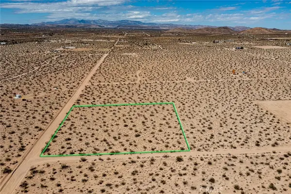 0 Sunny Sands, Joshua Tree, CA 92252