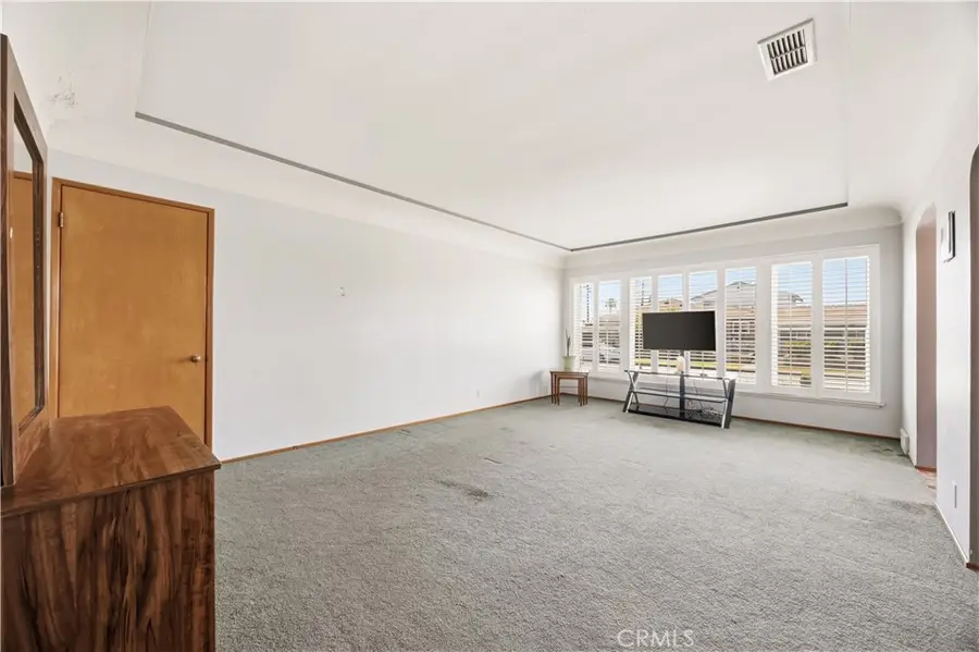 10061 Van Ruiten Street, Bellflower, CA 90706 - #3