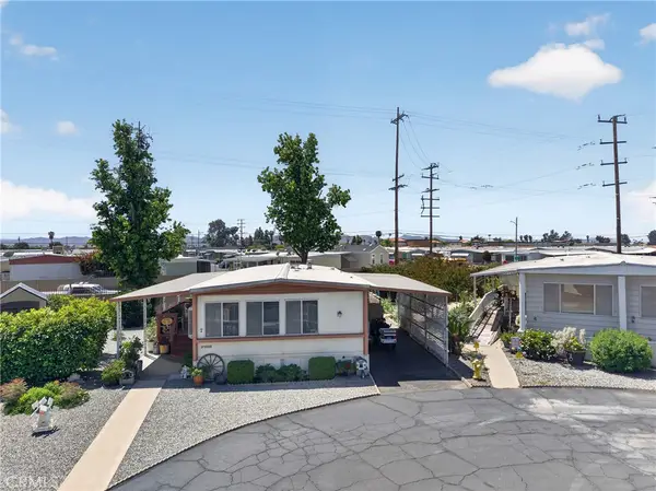 332 N Lyon #7, Hemet, CA 92543