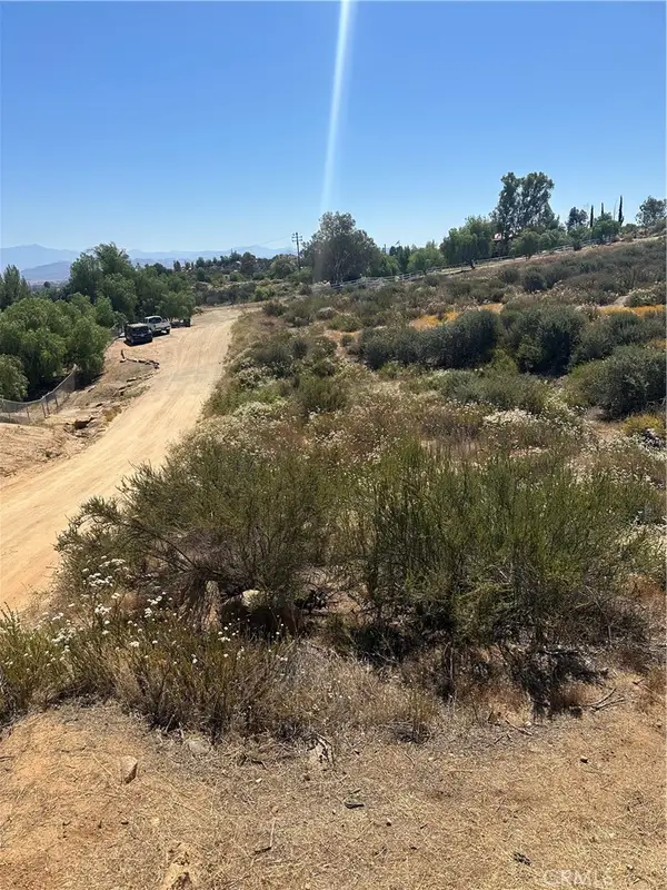 1 Carol, Menifee, CA 92584