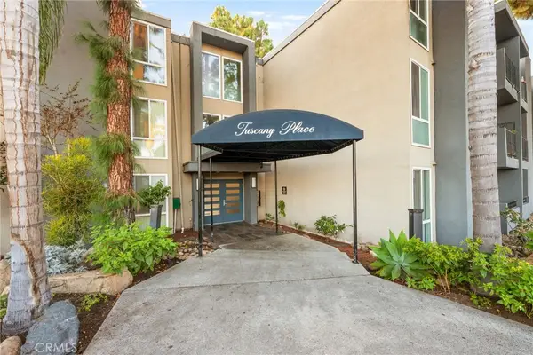 4860 Rolando Court, San Diego, CA 92115