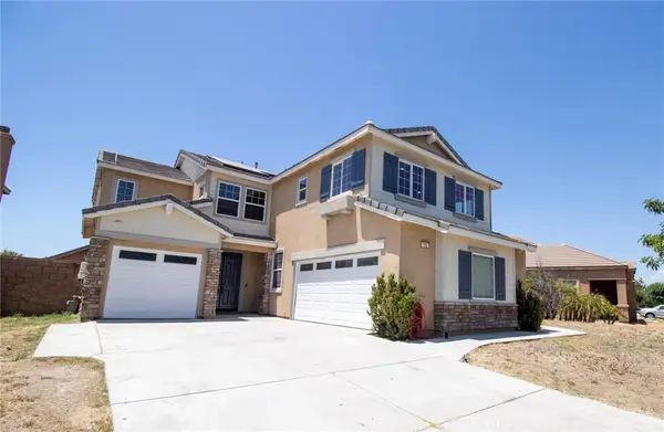 702 Suncup Circle, Hemet, CA 92543