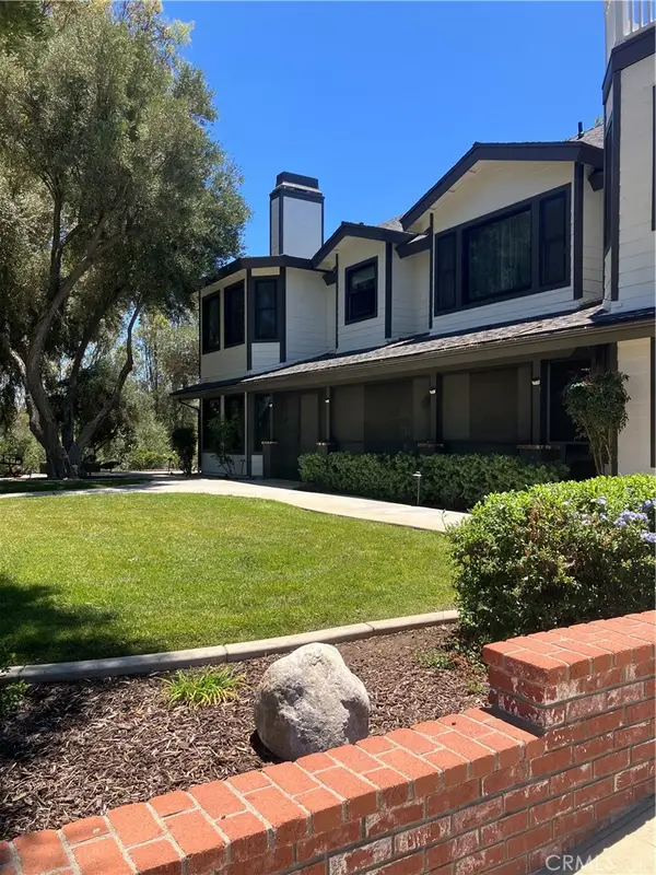 42683 Juniper Street, Murrieta, CA 92562