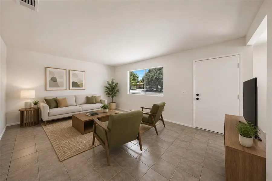 633 San Rogelio Street, Hemet, CA 92545 - #3