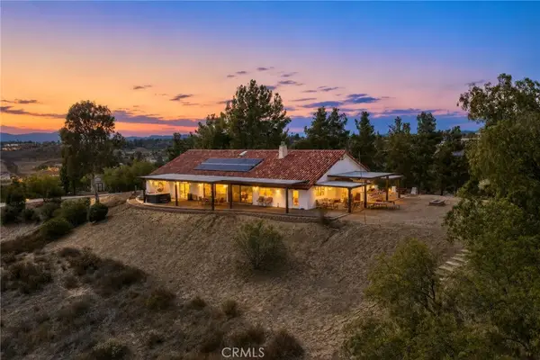 35251 Calle Campo, Temecula, CA 92592