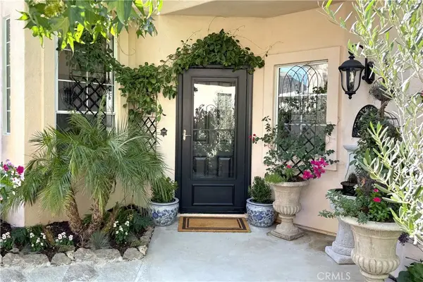 37849 Bear View Circle, Murrieta, CA 92562