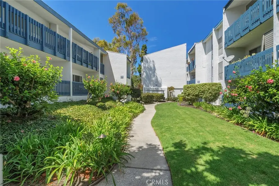 611 S Prospect Avenue #103, Redondo Beach, CA 90277 - #2
