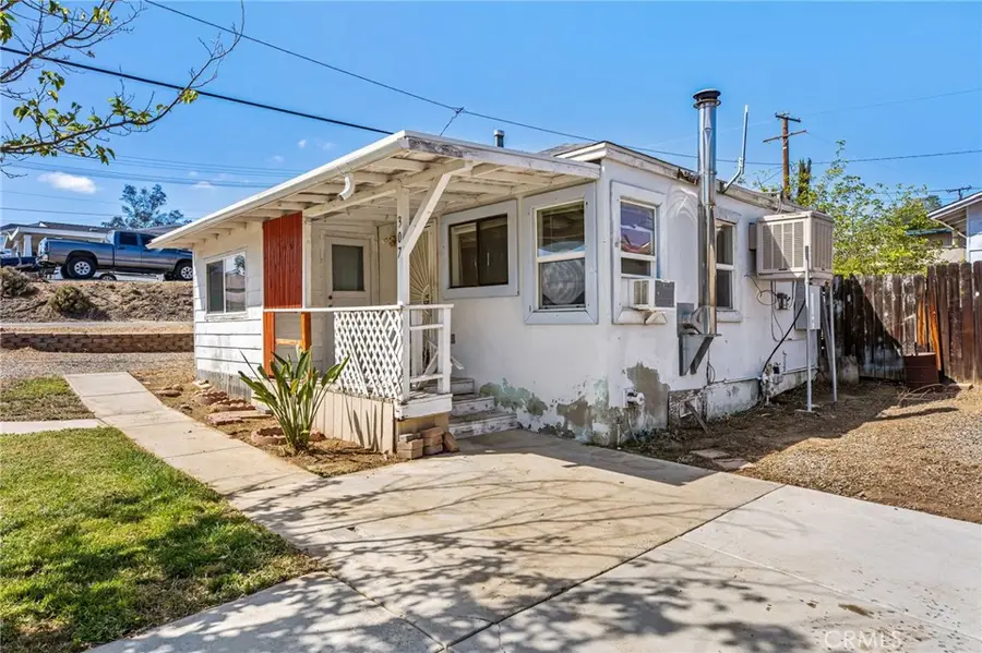 307 N Lowell, Lake Elsinore, CA 92530 - #2