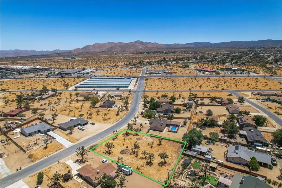 6560 Prescott Avenue, Yucca Valley, CA 92284 - Image #2