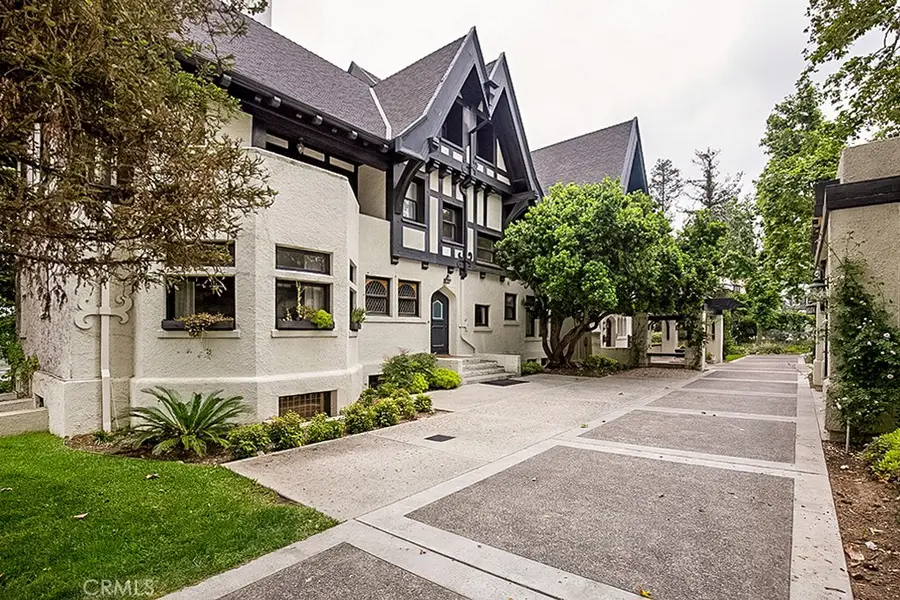 182 S Orange Grove Boulevard, Pasadena, CA 91105 - Image #2