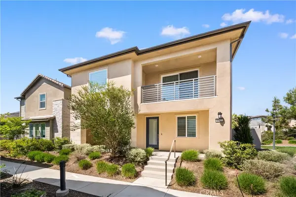 242 Chorus, Irvine, CA 92618