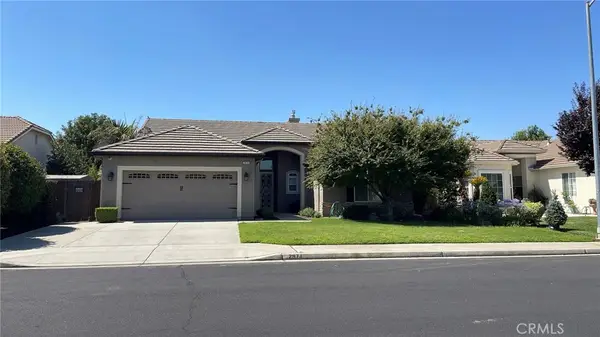2974 Twain Avenue, Clovis, CA 93611