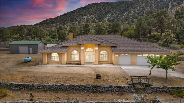 1679 Desert Front Road, Wrightwood, CA 92397