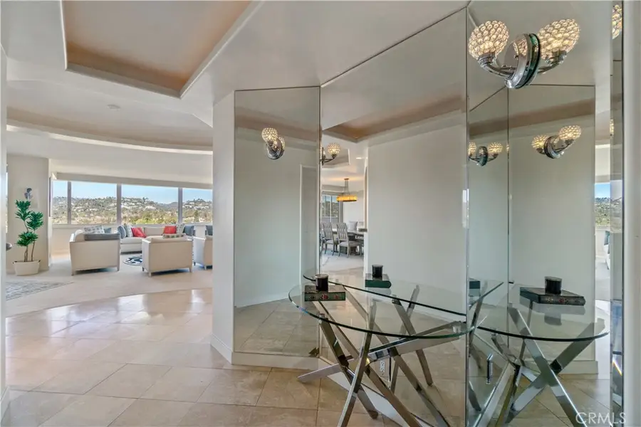 875 Comstock Avenue #16A, Los Angeles, CA 90024 - #3