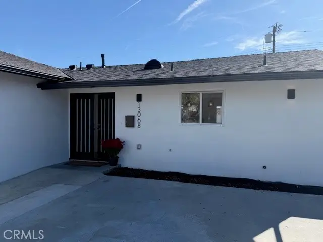 13068 Mineola Street, Pacoima, CA 91331 - #3