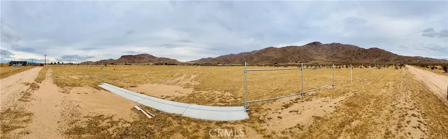 26000 Las Piedras, Apple Valley, CA 92308 - Image #2