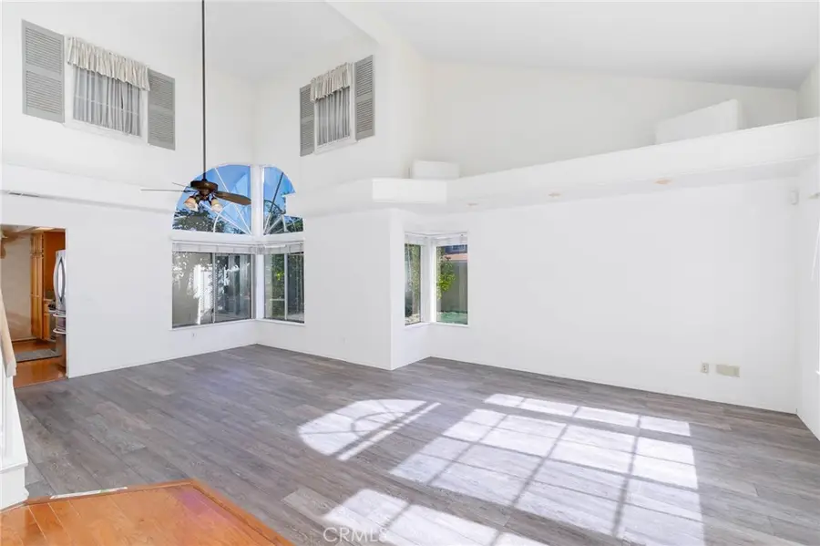 39625 Ranchwood Drive, Murrieta, CA 92563 - Image #2