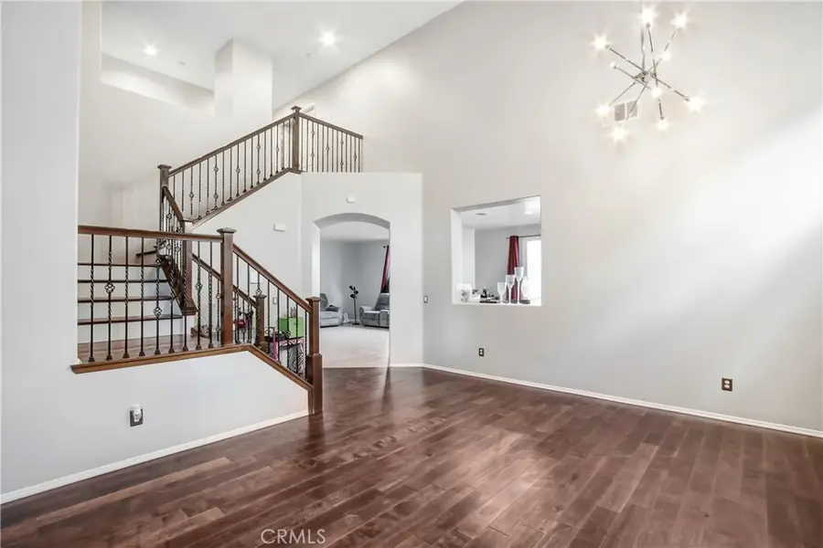 172 Goldenrod, Perris, CA 92570 - #2