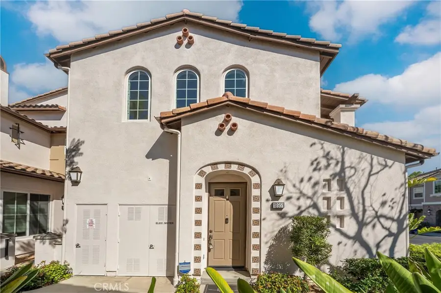 18951 Kentucky Downs Ln, Yorba Linda, CA 92886 - #2