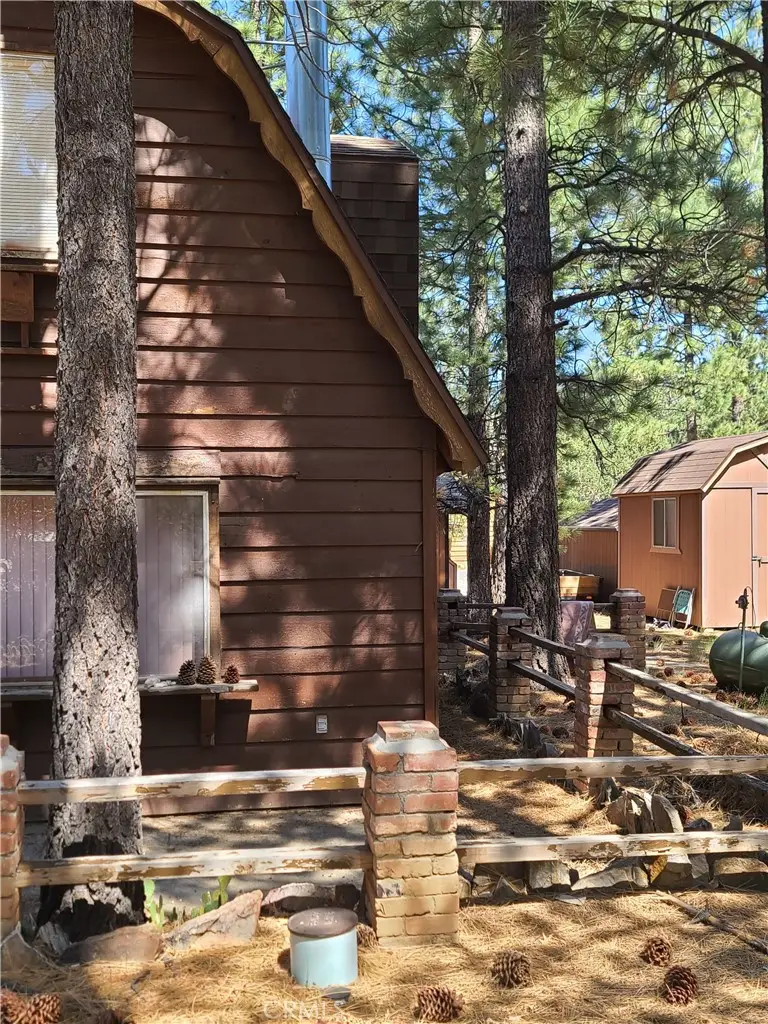970 D Lane, Big Bear City, CA 92314 - #2