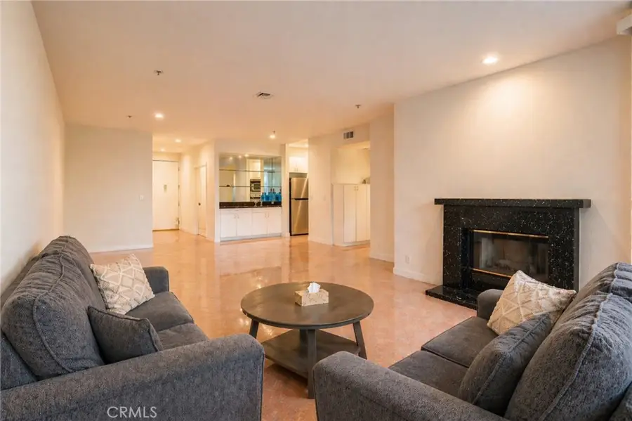 333 Westminster Avenue #304, Los Angeles, CA 90020 - #2