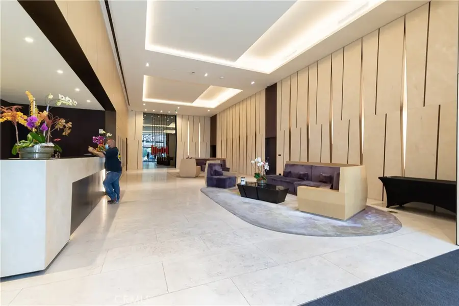 889 Francisco Street #2901, Los Angeles, CA 90017 - #3