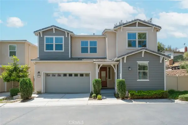 16 Greensboro Ct, Pomona, CA 91766