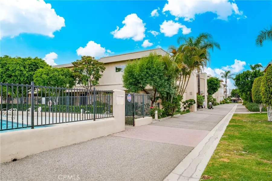 6317 Morse, North Hollywood, CA 91606 - #2
