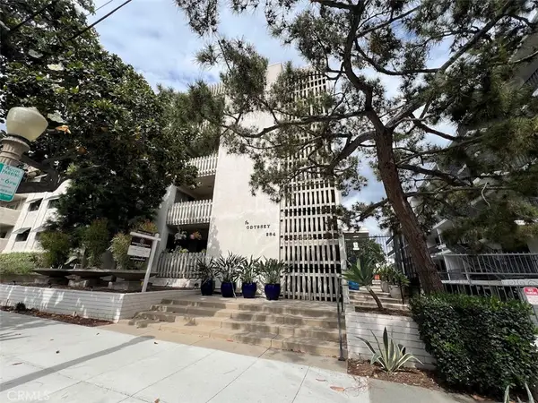 284 S Madison #102, Pasadena, CA 91101