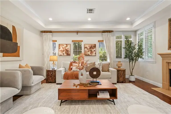 2438 Oneida Street #D, Pasadena, CA 91107