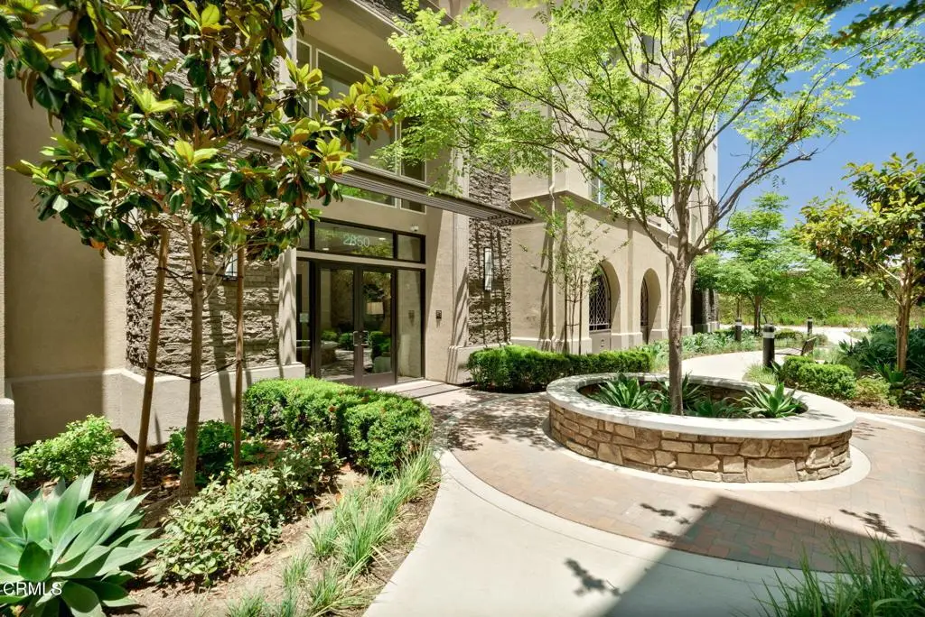 2850 Wagon Wheel Road #402, Oxnard, CA 93036 - Image #1