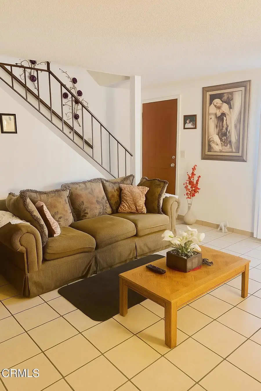 114 E Ventura Street #H, Santa Paula, CA 93060 - Image #2