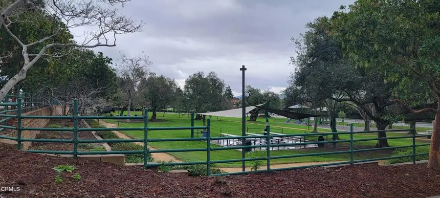 133 137 Calle Vista, Camarillo, CA 93010 - #2