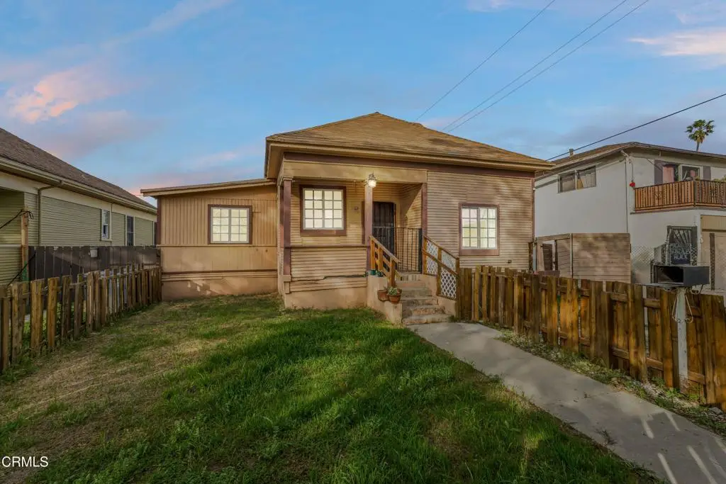 425 W 1st Street, Oxnard, CA 93030 - #1