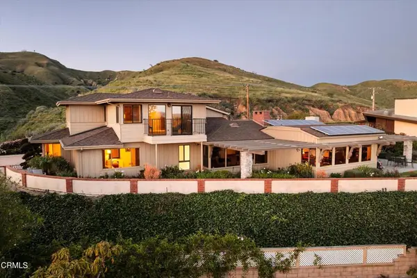 3940 Foothill Road, Ventura, CA 93003