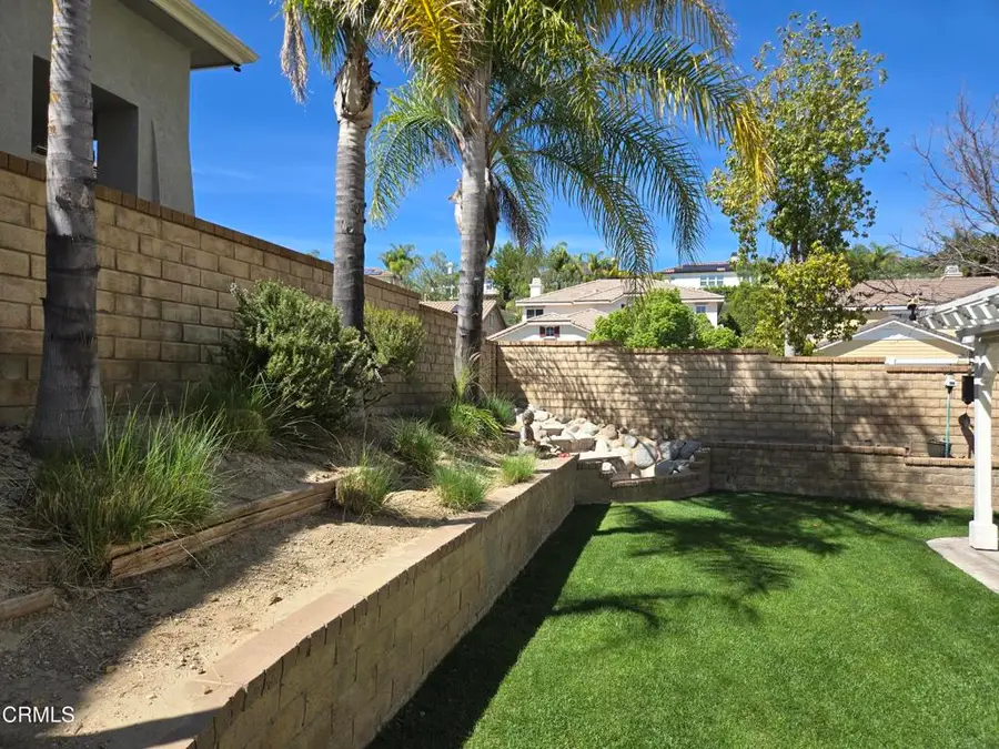 29047 Ironwood Lane, Santa Clarita, CA 91390 - #3