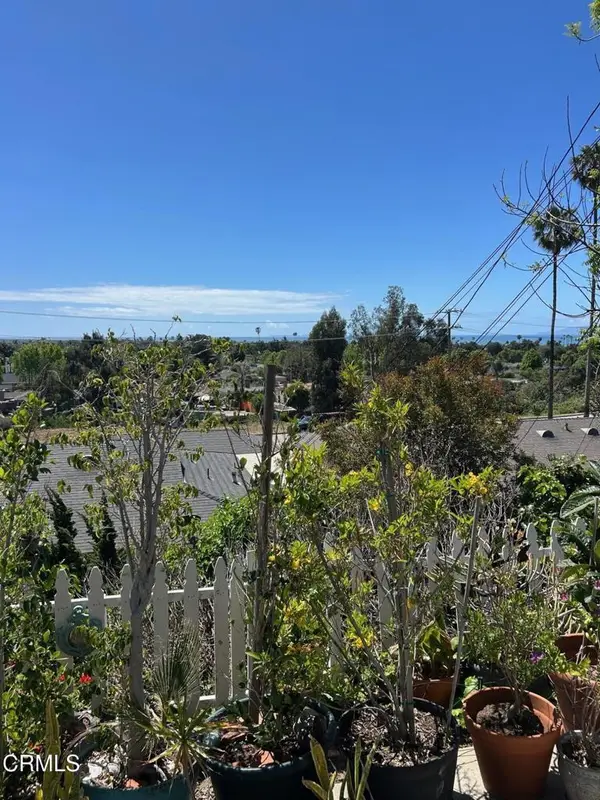 2484 Fernwood Drive, Ventura, CA 93001