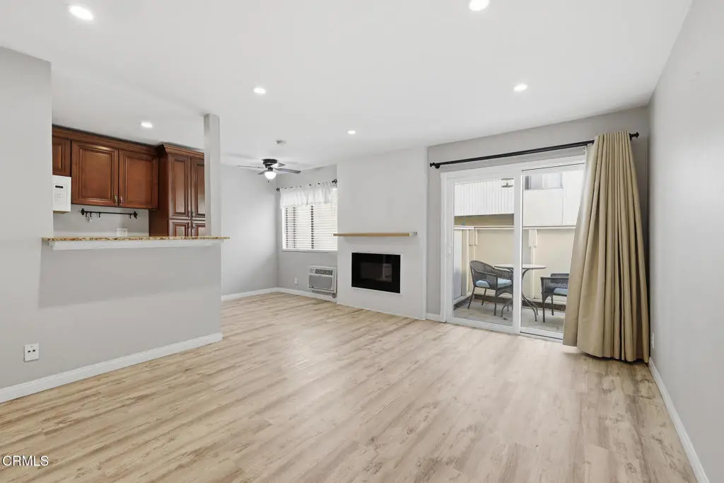 28947 E Thousand Oaks #121, Agoura Hills, CA 91301 - #1