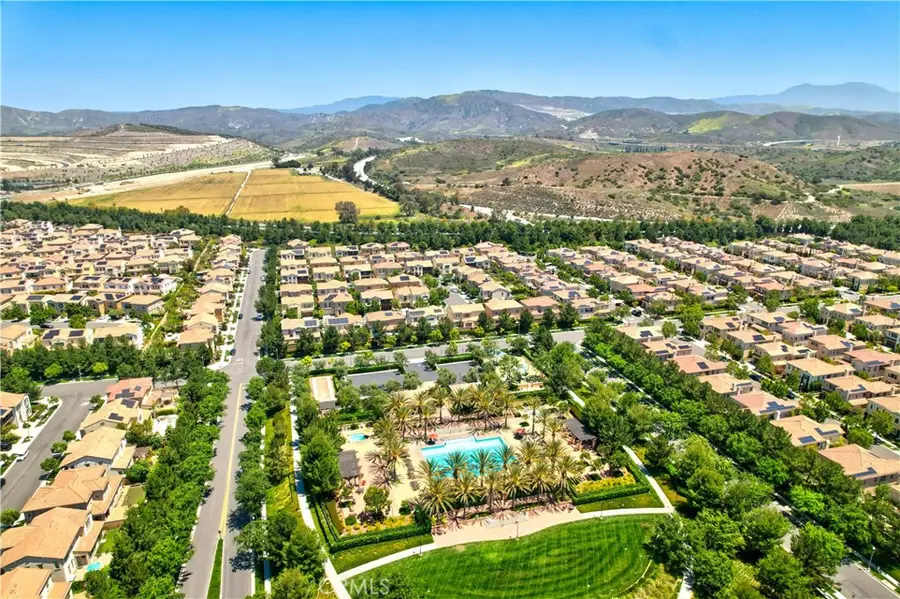 57 Stanza, Irvine, CA 92620 - Image #3