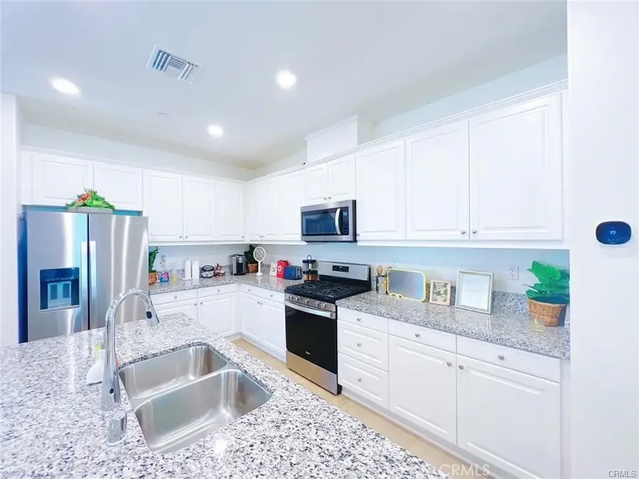 3410 E Foxglove Way, Ontario, CA 91761 - Image #2