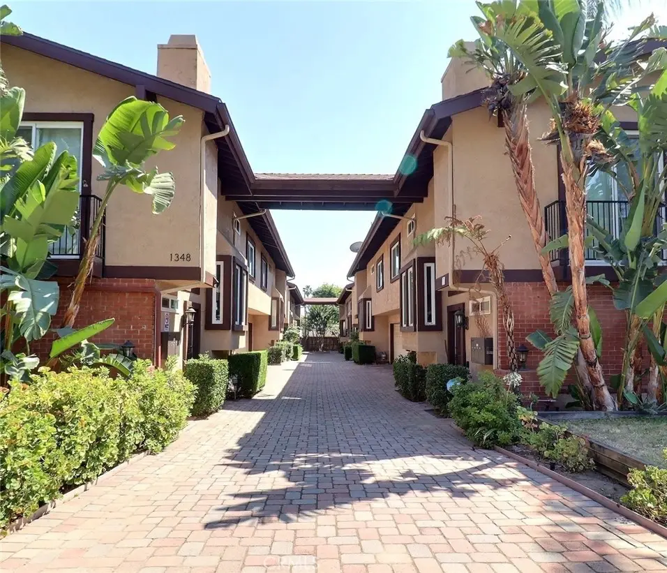 1348 E Orange Grove Boulevard #4, Pasadena, CA 91104 - #1