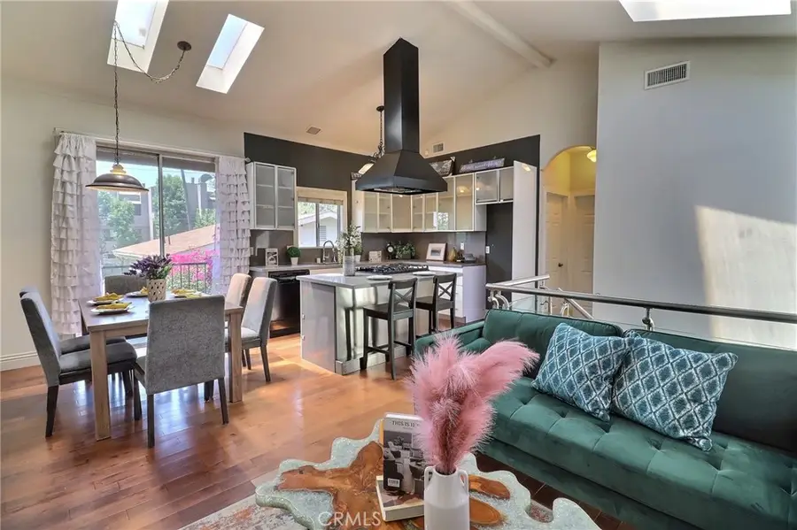 1348 E Orange Grove Boulevard #4, Pasadena, CA 91104 - #3