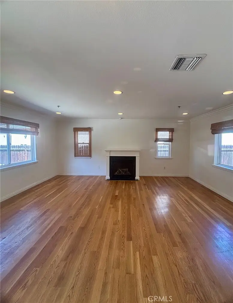 1688 Locust Street, Pasadena, CA 91106 - #2