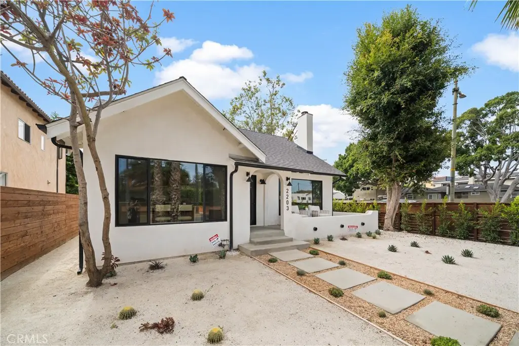 2203 Pelham Avenue, Los Angeles, CA 90064 - Image #1