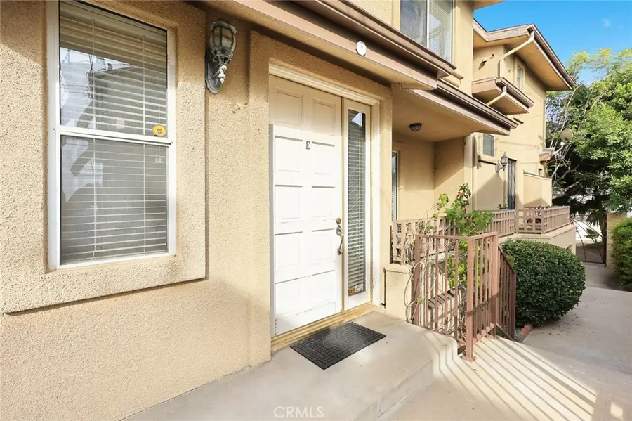 101 S Verdugo Road #E, Glendale, CA 91205 - Image #3