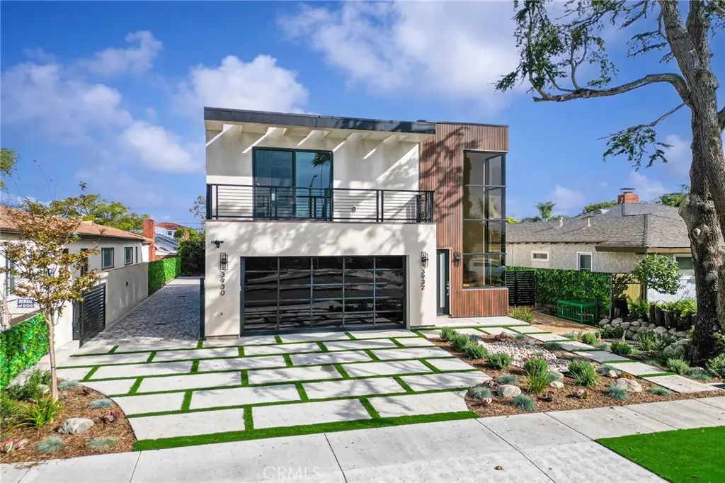 3932 S Minerva Avenue, Los Angeles, CA 90066 - #1