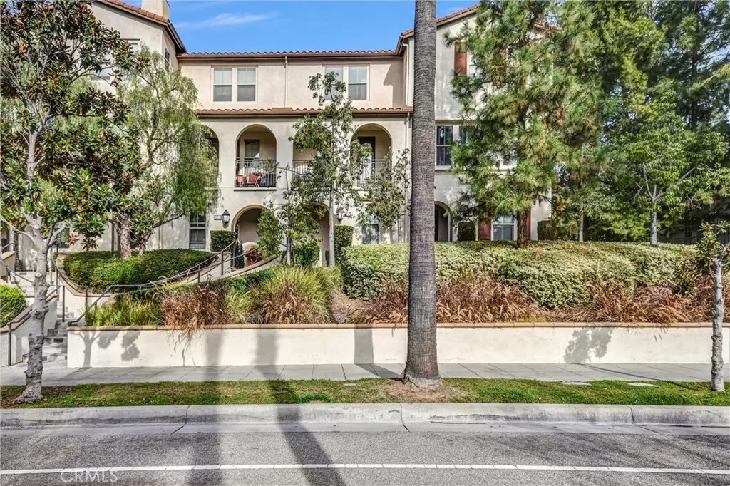 827 E Promenade #E, Azusa, CA 91702 - #1