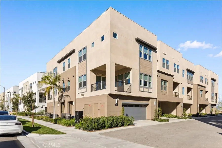 1698 Hollyleaf Terrace, Montebello, CA 90640 - #2